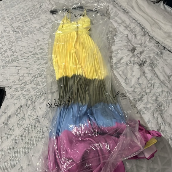 Jonathan Simkhai MilenaMaxi GownSize 6 Daffodil Dip Dye Multi-Color Plissé NWT - Picture 5 of 5